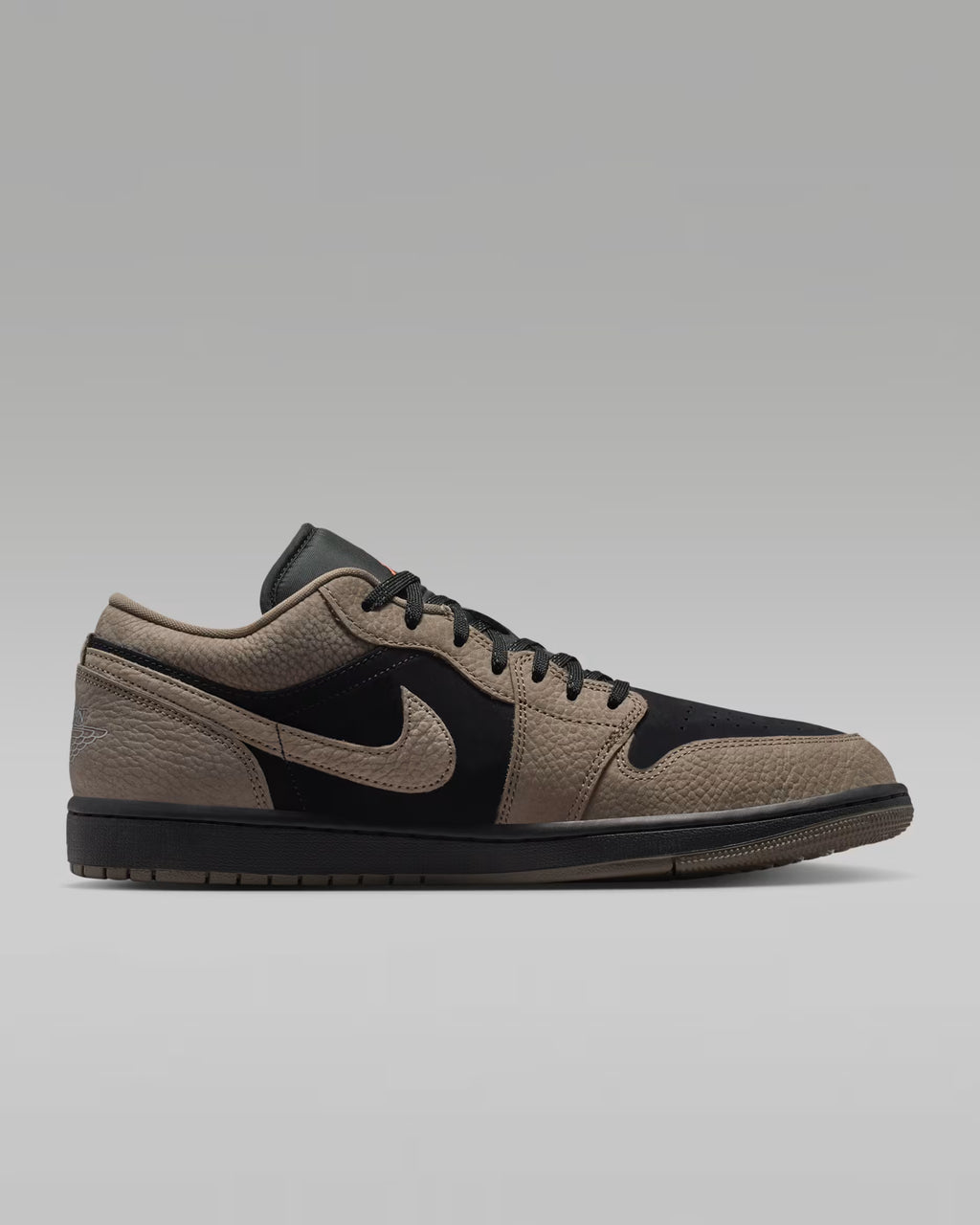 Nike Air Jordan 1 Low SE