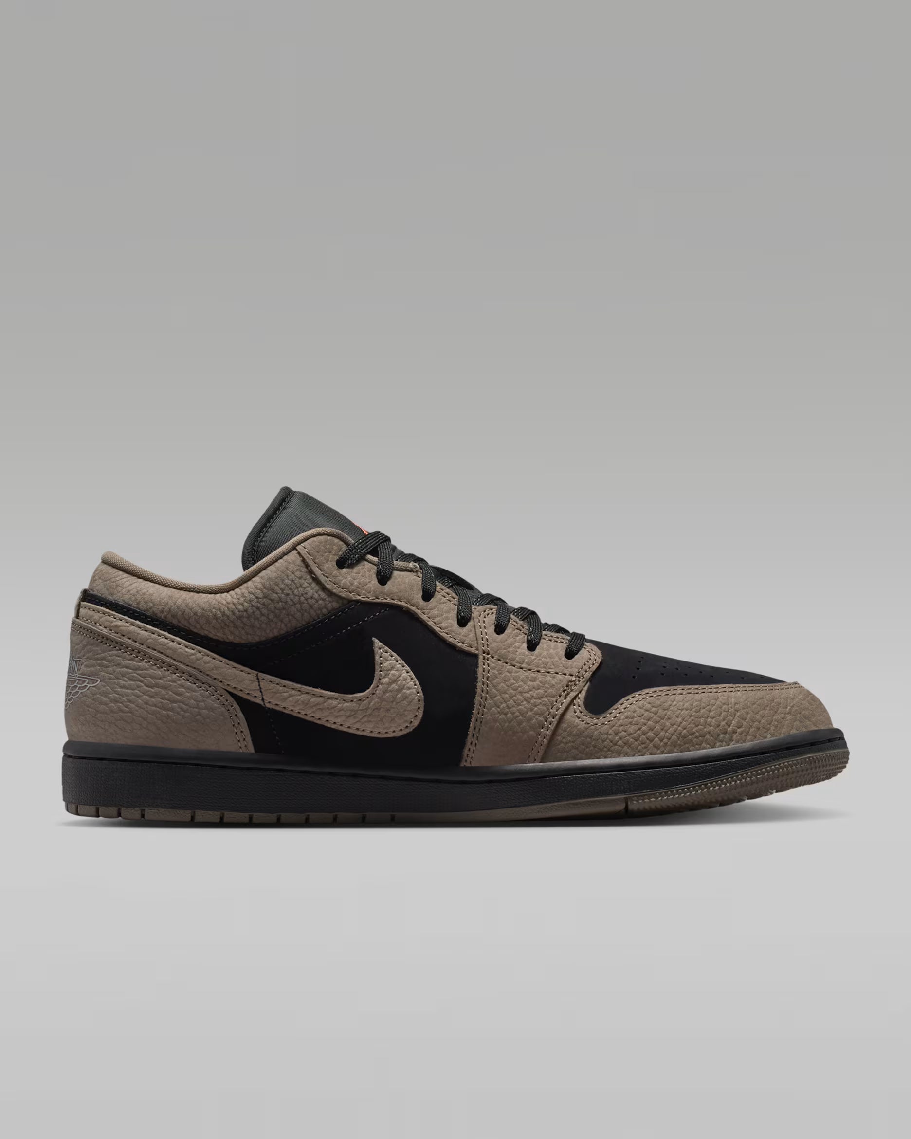 Nike Air Jordan 1 Low SE
