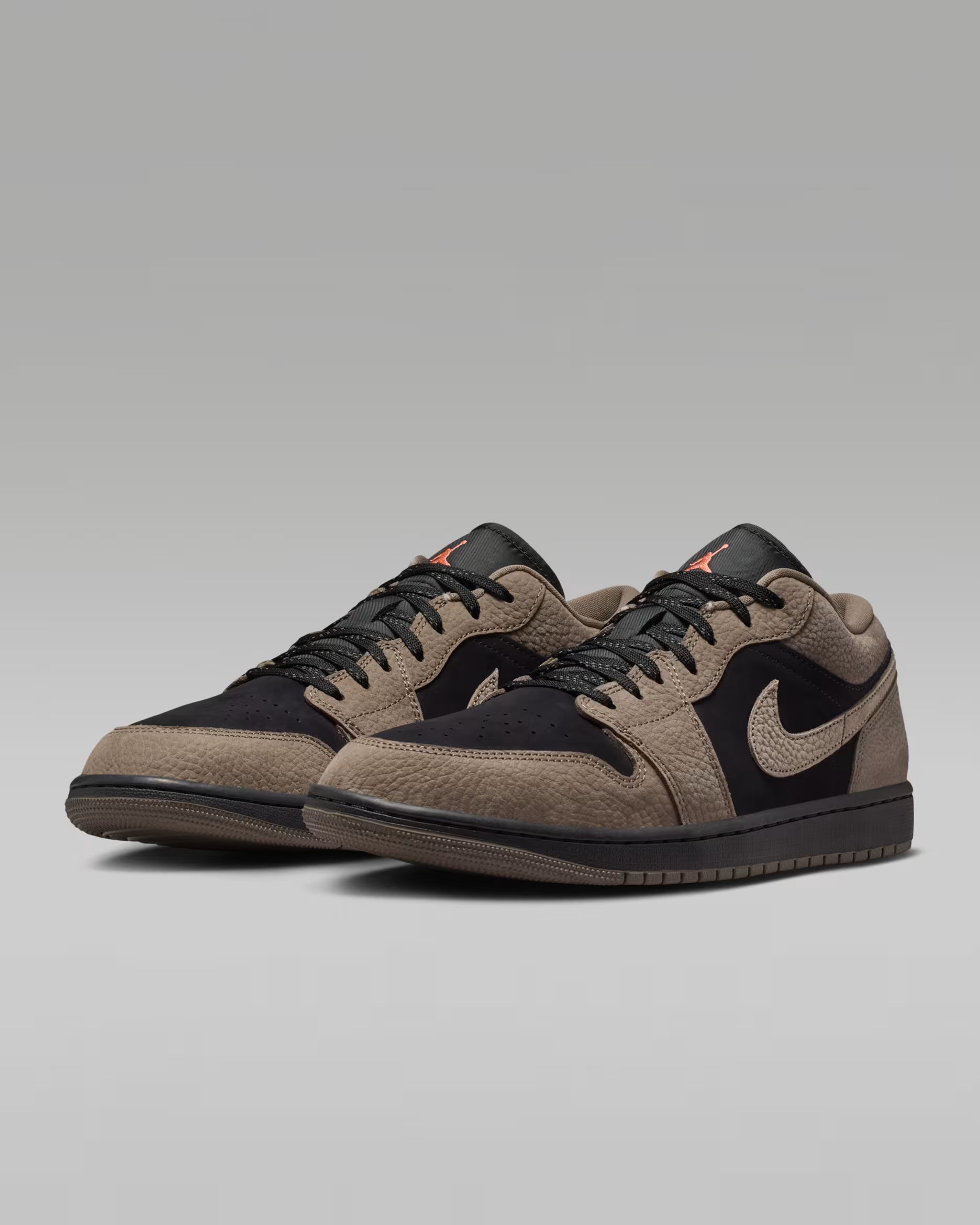 Nike Air Jordan 1 Low SE