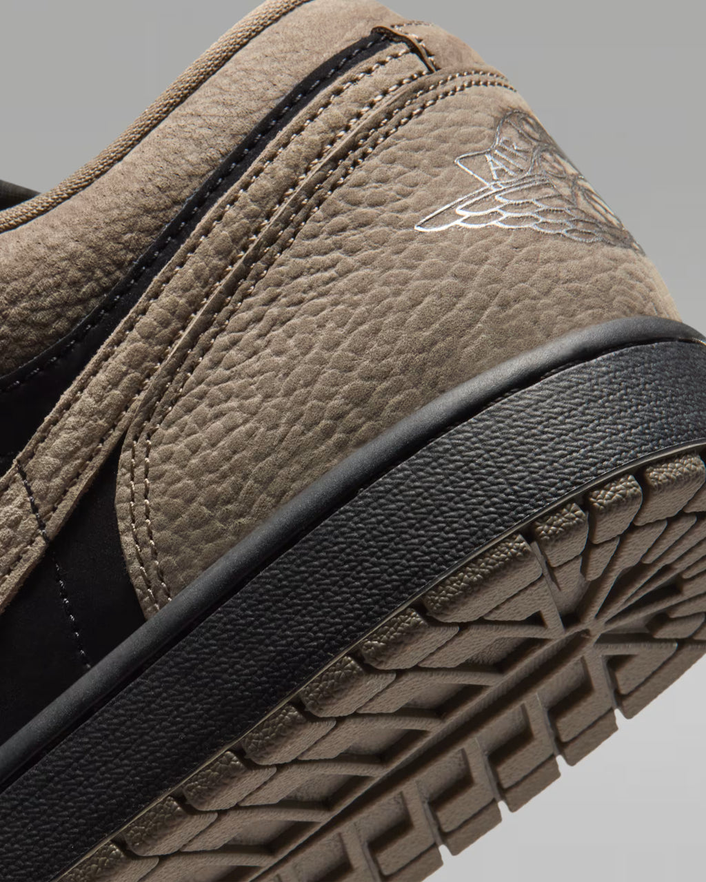 Nike Air Jordan 1 Low SE