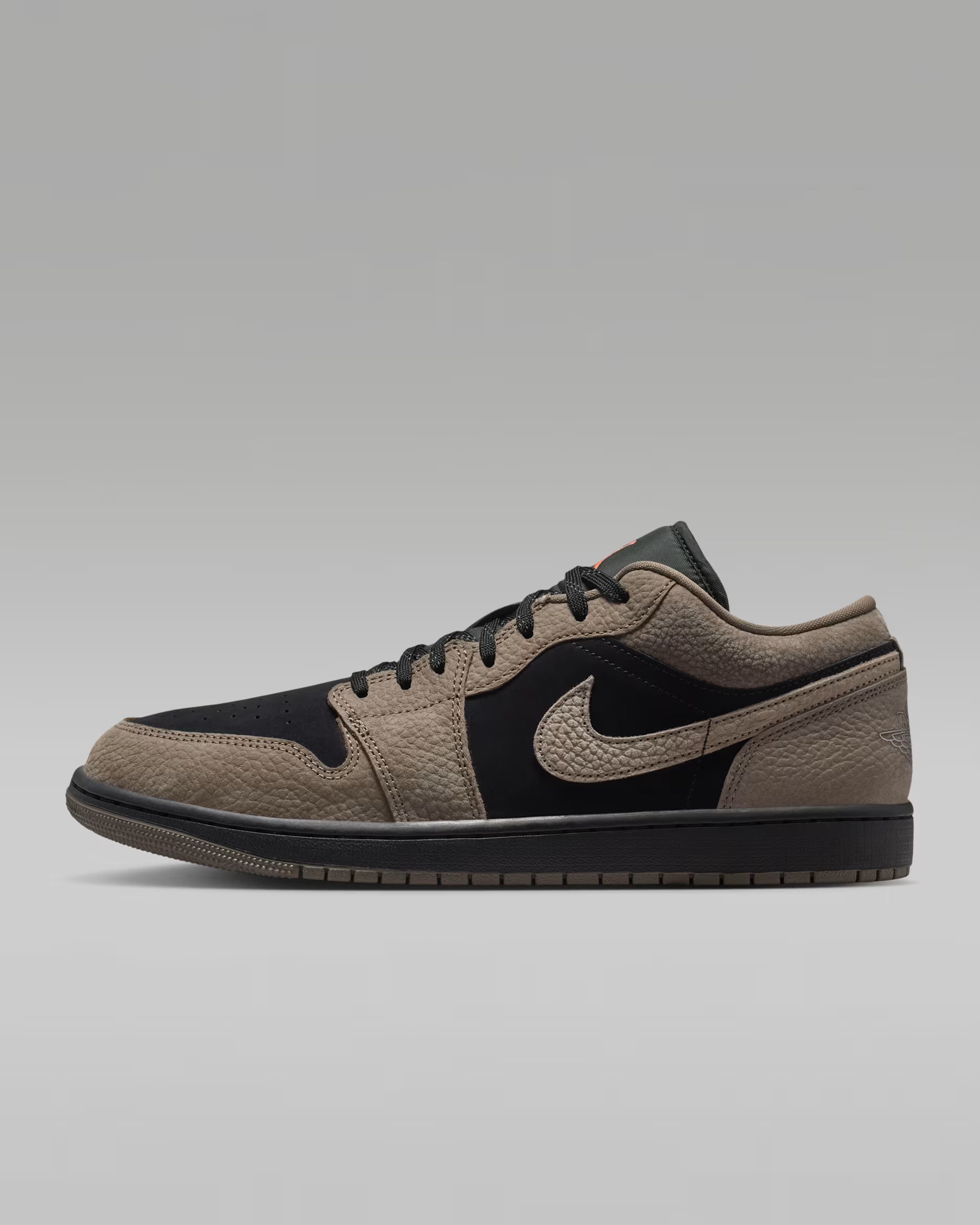 Nike Air Jordan 1 Low SE