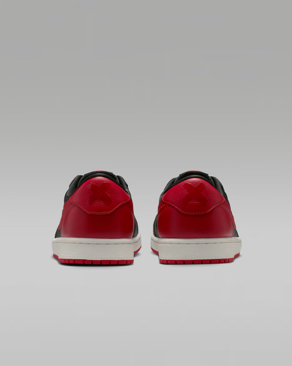 Nike Air Jordan 1 Retro Low OG "Banned"