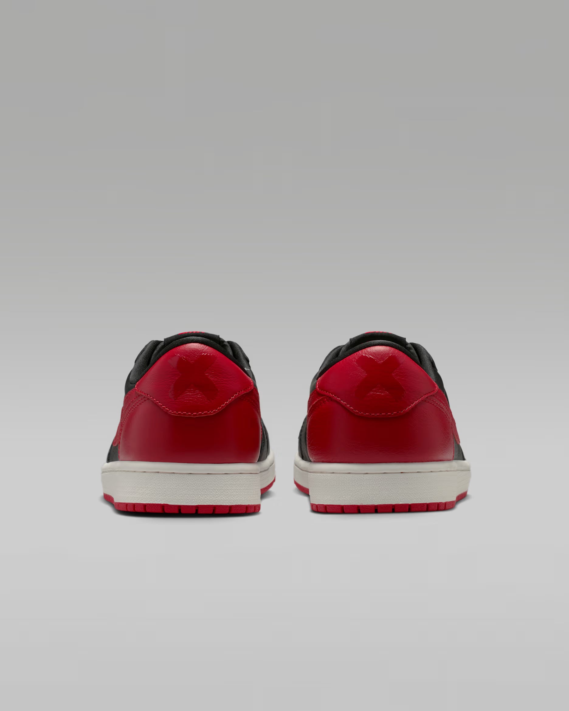 Nike Air Jordan 1 Retro Low OG "Banned"