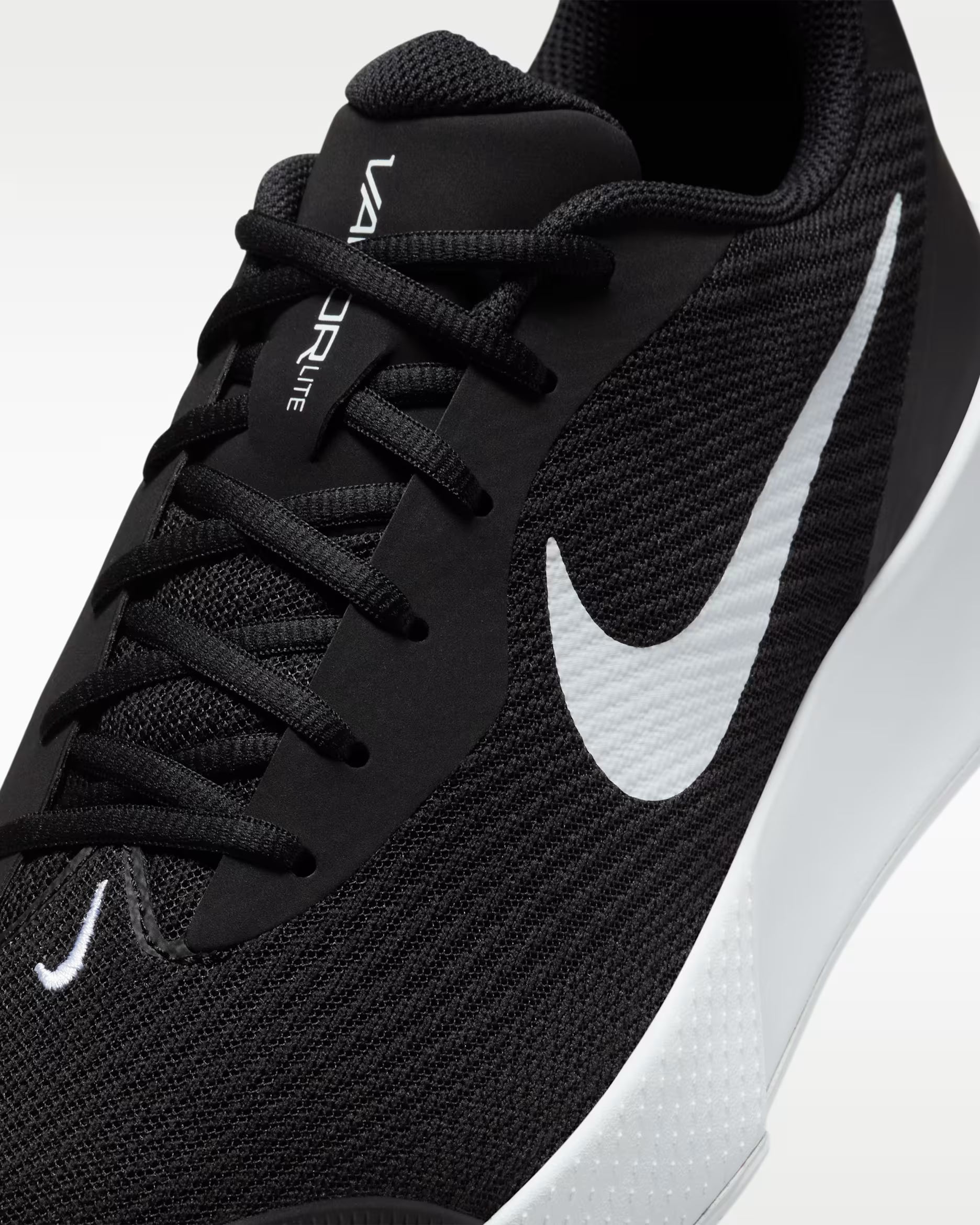 Nike Vapor Lite 3