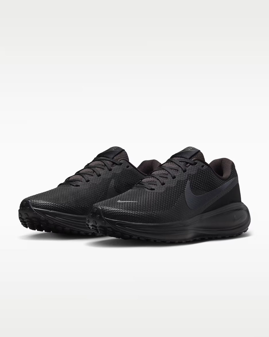 Nike Revolution 8