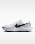 Nike Revolution 8