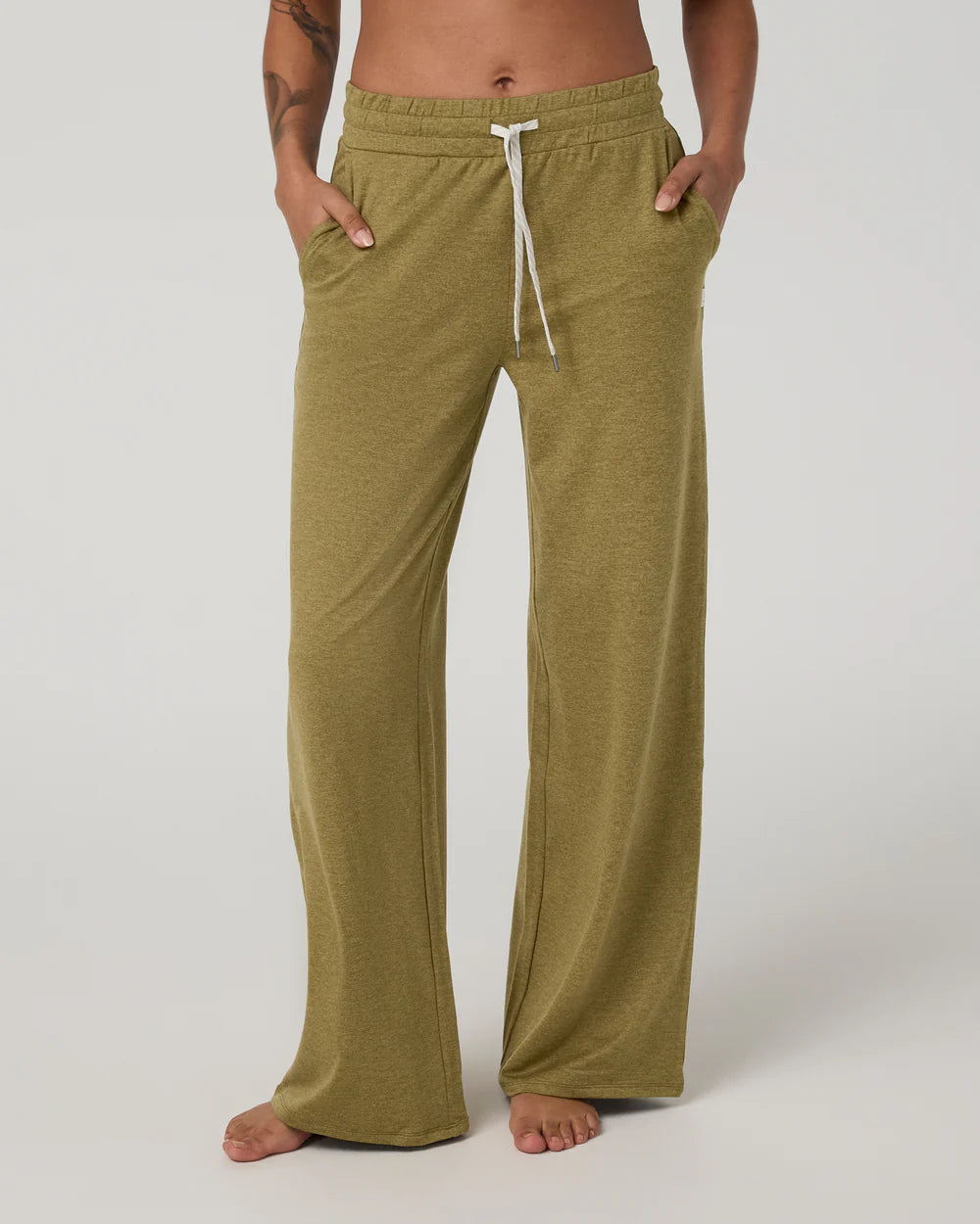Pantalón ancho esencial de Halo