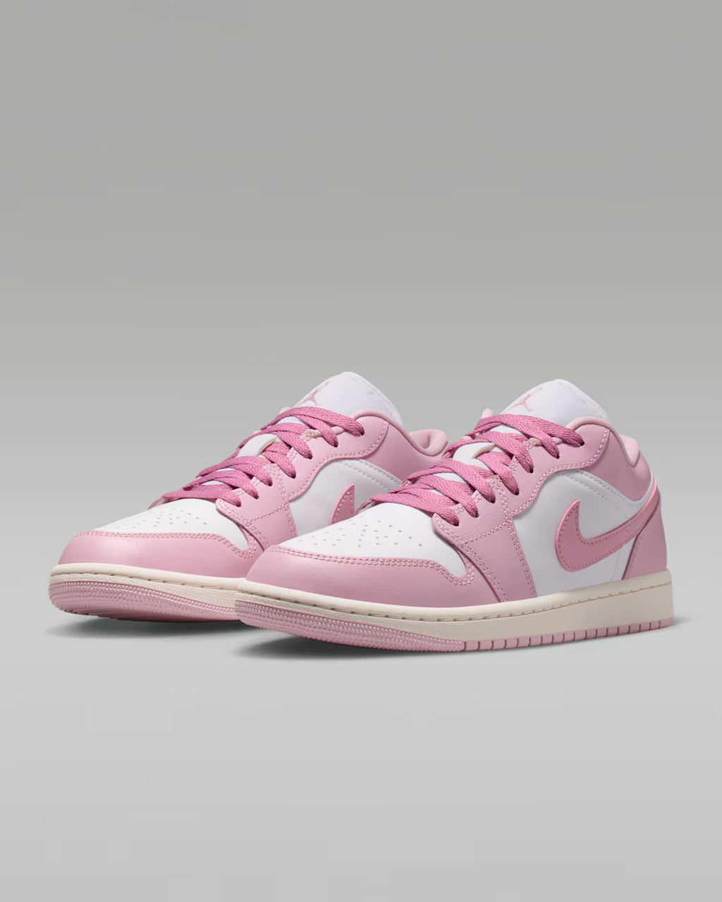 Nike Air Jordan 1 Low (Mujer)