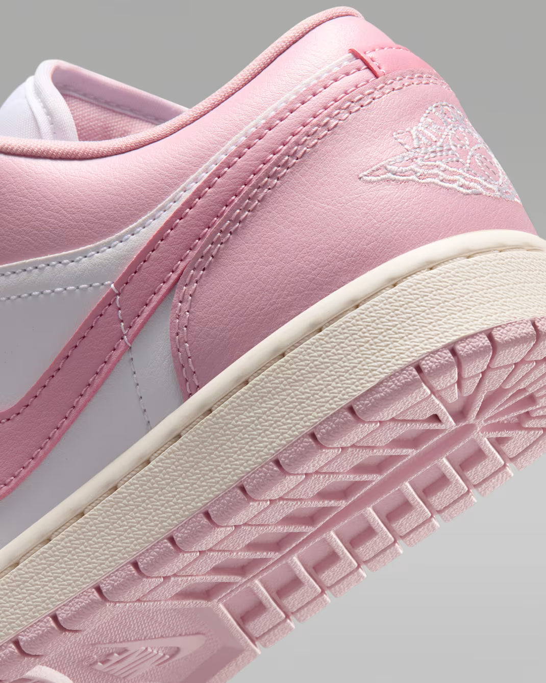 Nike Air Jordan 1 Low (Mujer)